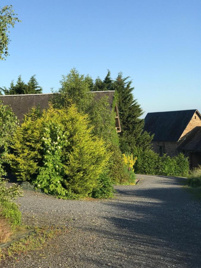 La Longre Hotel Cerisy-la-Foret Exterior photo